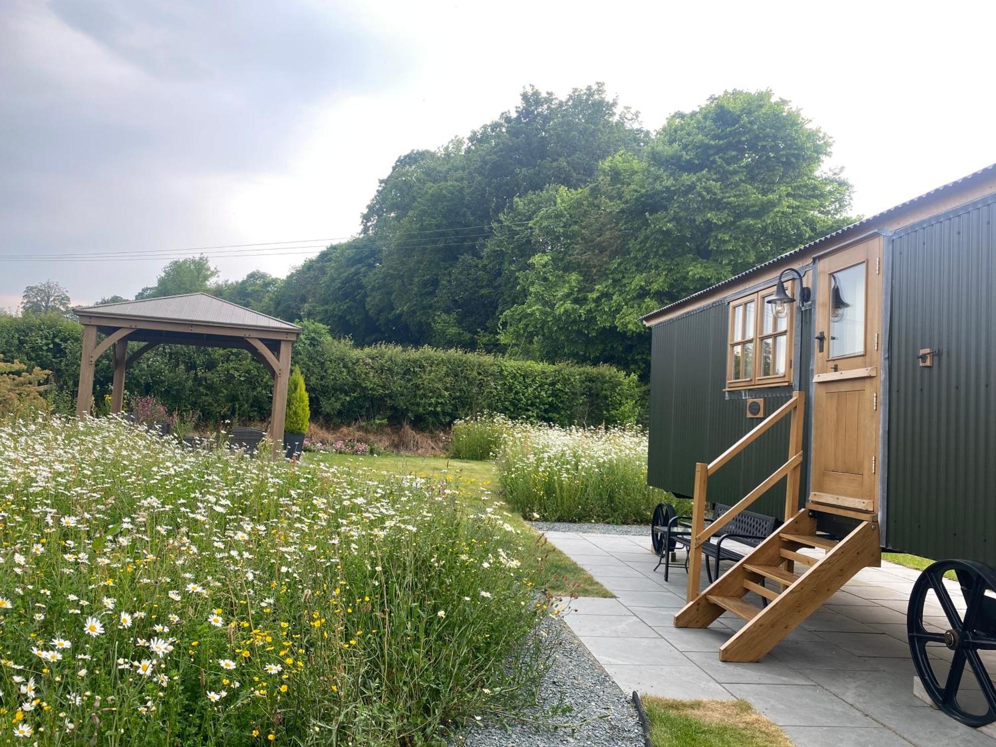 Woody'S Retreat Ξενοδοχείο Bolton by Bowland Εξωτερικό φωτογραφία